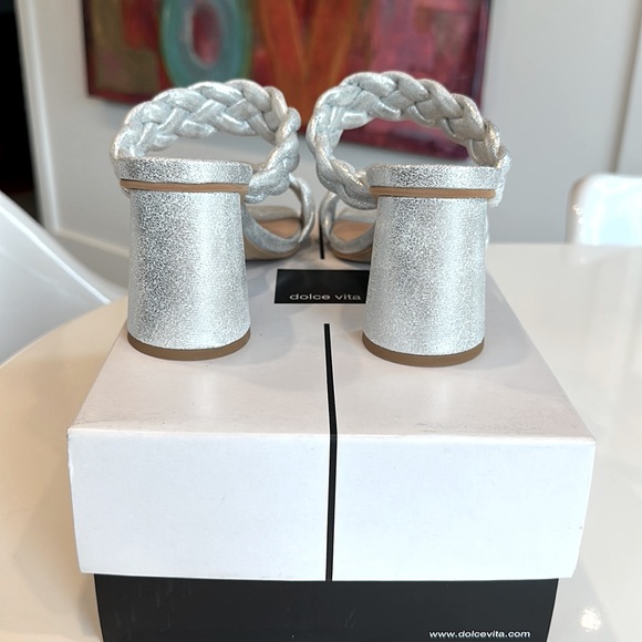 Dolce Vita Paily Silver Metallic Stella Block Heels 6.5 NEW!! - Picture 4 of 6